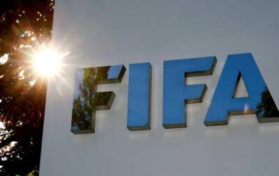 FIFA allows Ukrainian players to move clubs