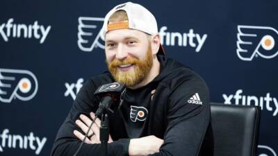 Giroux takes top spot on TSN's latest Trade Bait Board
