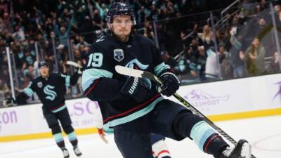 Flames acquire forward Jarnkrok in trade with Kraken - tsn.ca - Sweden -  Seattle -  Nashville