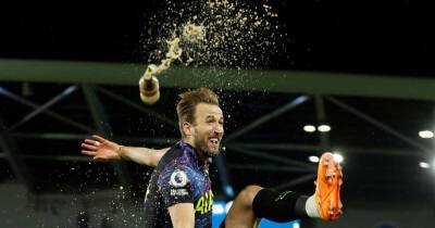 Soccer-Conte says Kane can fulfil goalscoring ambitions at Spurs