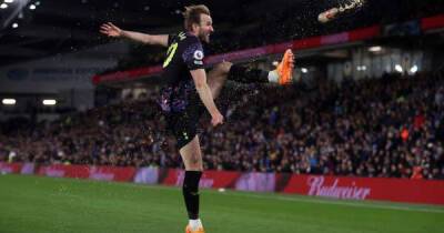 Harry Kane hits the bottle as Tottenham ramp up pressure on Arsenal and Man Utd