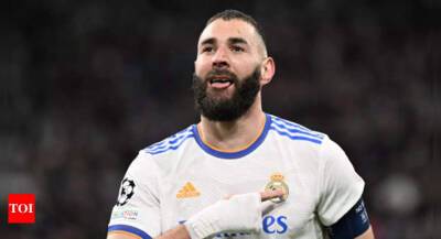 Real's Karim Benzema an injury doubt for Sunday's Clasico