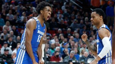 Memphis holds off Boise State rally for first-round win