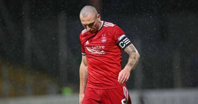 Joe Lewis - Scott Brown - Jim Goodwin - Stephen Glass - Scott Brown Aberdeen fallout rumours quashed by Jim Goodwin as captain leaves 'with a shake of the hand' - dailyrecord.co.uk - county Brown - county Scott