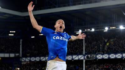 Martin Dubravka - Everton win an amazing (and terrible) game of football - The Warm-Up - eurosport.com