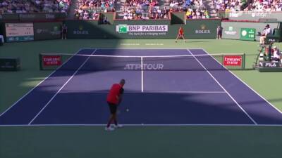 Hubo un segundo saque por abajo de Kyrgios: así reaccionó Nadal a la 'provocación' - en.as.com - Madrid