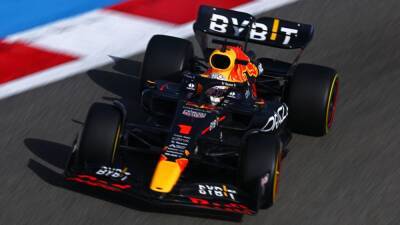 Formula 1 Bahrain Grand Prix 2022 FP2 - Max Verstappen sets fastest time, Lewis Hamilton struggles