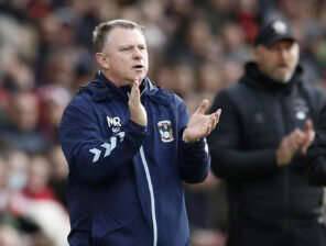 ‘Huge opportunity’ – Mark Robins assesses Coventry City’s clash with Derby County