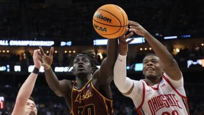 Loyola Chicago fails to renew March magic in loss to Ohio State - cbc.ca -  Chicago - state Delaware - state Ohio - county Lucas