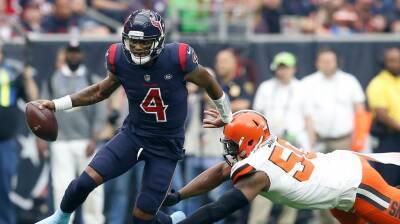 Report: Texans get three first-round picks and two other draft choices for Deshaun Watson