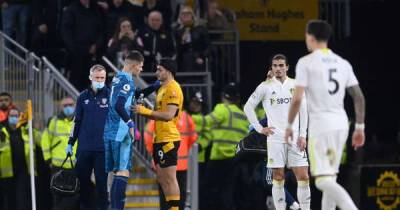 Wolves, Leeds United fans and neutrals in agreement over controversial red card