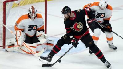Norris lifts Senators past Giroux-less Flyers
