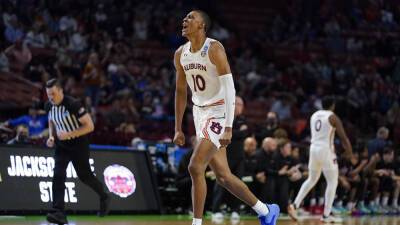 March Madness 2022: Jabari Smith leads Auburn to 10th straight NCAA opening win, 80-61 - foxnews.com - state Texas -  Jacksonville - state South Carolina -  Tampa - county Greenville