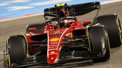 Max Verstappen - Daniel Ricciardo - F1 Libres 1 y 2 en Bahrein: resultados, resumen y reacciones de Alonso y Sainz en Sakhir - en.as.com