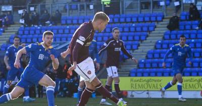 Nathaniel Atkinson - Hearts ace Nathaniel Atkinson hits key checkpoint on epic journey from humble beginnings - msn.com - Australia