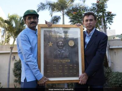 Javed Miandad - Javed Miandad Formally Inducted Into Pakistan Cricket Board Hall Of Fame - sports.ndtv.com - Pakistan