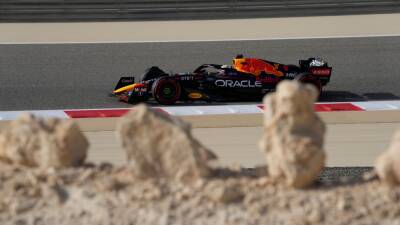 Lewis Hamilton sixth in final practice as Max Verstappen sets pace in Bahrain