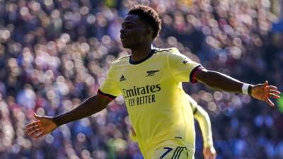 Aston Villa 0-1 Arsenal: Bukayo Saka secures narrow win for Gunners