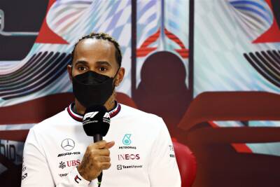 Lewis Hamilton says Ferrari & Red Bull are in 'another league' after Bahrain GP qualifying