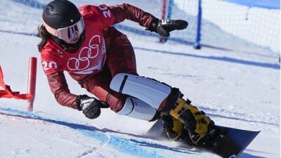 Canadian snowboarder Farrell earns 1st World Cup podium of season in parallel slalom