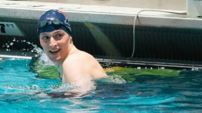 Transgender swimmer makes final bid for second US college title