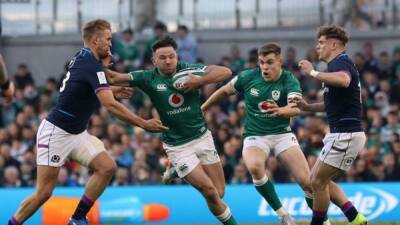Ireland beat Scots to keep Six Nations title race alive