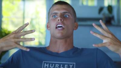 Koa Smith: "Las setas alucinógenas han sido muy importantes en mi vida" - en.as.com - Namibia - Indonesia