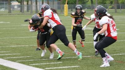 Women's tackle football returns to Quebec, and they're looking for players