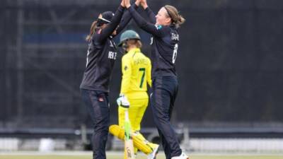 Rachael Haynes - Meg Lanning - Matthew Mott - Sophie Devine - Aussies unfazed by World Cup warm-up loss - 7news.com.au - Australia - New Zealand