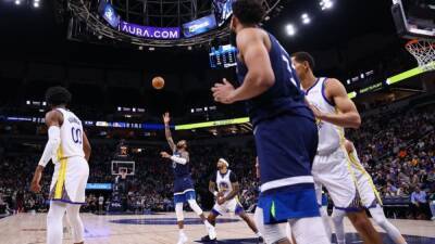 NBA roundup: Karl-Anthony Towns, Wolves whip Warriors