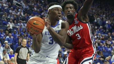 No. 7 Kentucky uses hot shooting to top Mississippi