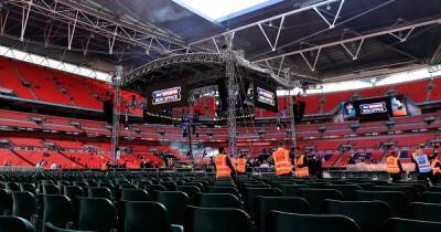 Anthony Joshua - Bob Arum - How to buy Tyson Fury vs Dillian Whyte tickets as hotel package and price - manchestereveningnews.co.uk - Portugal