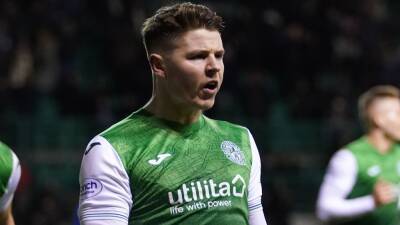 Kevin Nisbet vows to come back stronger for Hibernian after season-ending injury