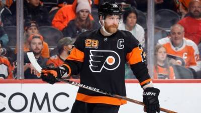 Flyers trade captain Claude Giroux to Panthers: report