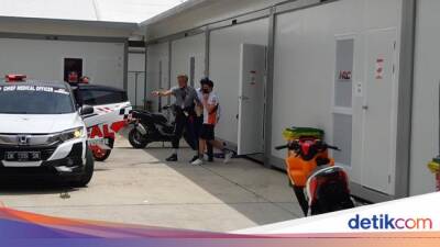 Marc Marquez Dibawa ke Rumah Sakit