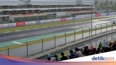 Motogp Mandalika - Hujan Deras, MotoGP Mandalika Ditunda 10 Menit - sport.detik.com - Indonesia