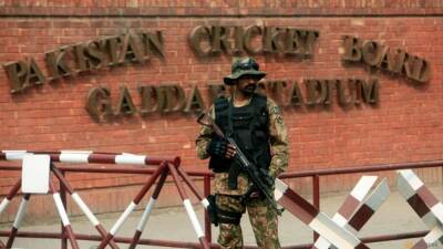 Pakistan, Australia vie for series win as test returns to Lahore