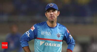 David Warner - Ricky Ponting - Mitchell Marsh - Yash Dhull - Rishabh Pant - Tim Seifert - IPL 2022: Retained players have a responsibility to guide youngsters in the team, says Delhi Capitals' coach Ricky Ponting - timesofindia.indiatimes.com - South Africa - India -  Delhi