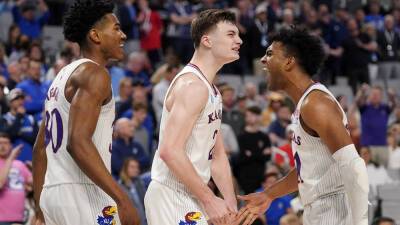 Tony Gutierrez - March Madness 2022: Remy Martin, Kansas hold off Creighton for another Sweet 16 - foxnews.com -  Chicago - state Arizona - state Indiana - county Martin - state Texas - state Kansas - county Worth - Richmond