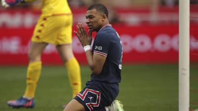 Paris Saint-Germain woes go on as they slump to heavy defeat against Monaco in Ligue 1