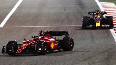 Max Verstappen - Sergio Perez - Charles Leclerc - Carlos Sainz - Red Bull driver Max Verstappen complains of’ ‘engine breaking’ in early Bahrain Grand Prix racing - eurosport.com - Monaco - Bahrain