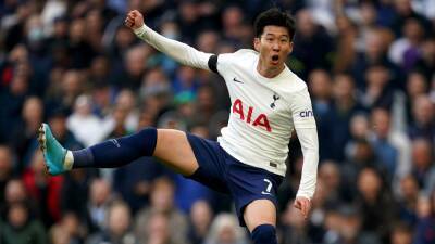 Son Heung-min bags a brace as Tottenham close in on top four with West Ham win