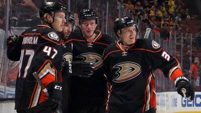 Rebuilding Ducks are already trade deadline winners - nbcsports.com -  Ufa