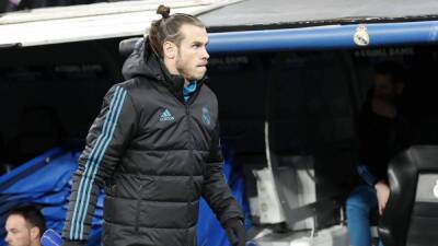 Bale se cae por molestias en la espalda, pero irá con Gales - en.as.com - Qatar - Serbia - Austria