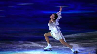 Figure skating-Absences loom large with Russians out of world championships
