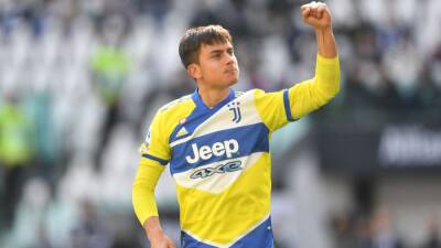 Paulo Dybala - Dybala y Vlahovic consuelan a la Juve - en.as.com