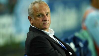 Graham Arnold - Socceroos coach Graham Arnold apologies after being caught breaching COVID rules - abc.net.au - Australia - Japan - Melbourne