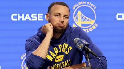 Warriors' Steph Curry expects to return by playoffs