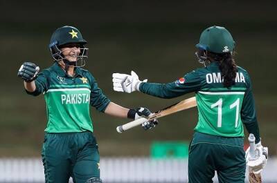 Pakistan stun West Indies to end World Cup drought