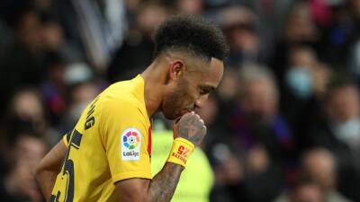 Opinion: Pierre-Emerick Aubameyang brings the joy back to Barcelona on incredible night in the Bernabeu - eurosport.com
